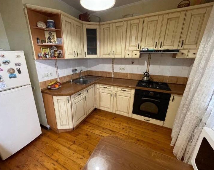 продажа трехкомнатной квартиры номер A-173895 в Киевском районе, фото номер 8